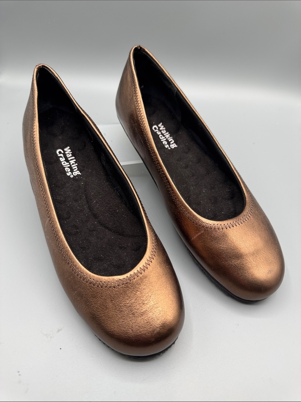 Walking Cradles Metallic Bronze Ballet Flats, size 7.5 wide